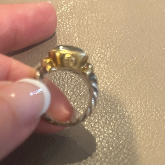 David Yurman silver and 18k gold ring with hematite stone…size 4 - Picture 4 of 5